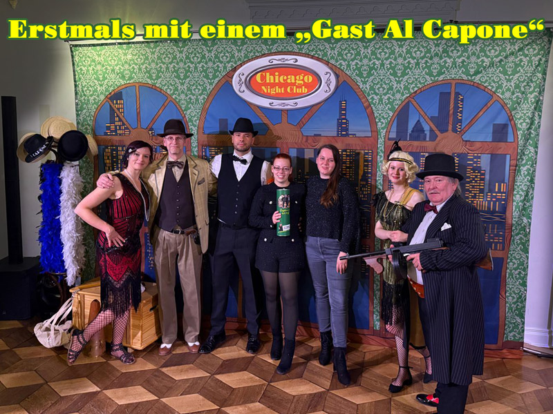 Glückpilze des Abends neben Gast-Al Capone
