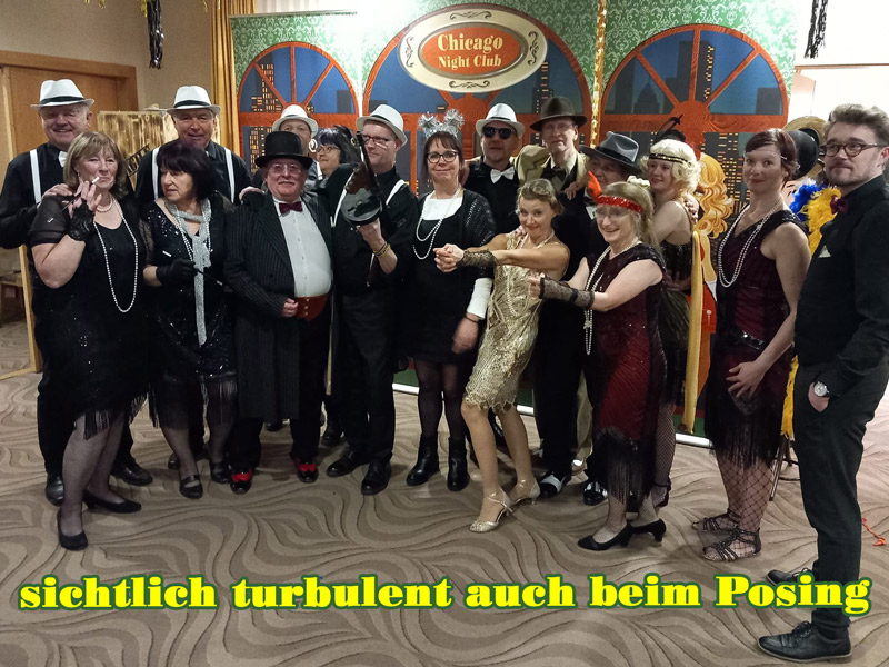 Posing Zur Dinnershow