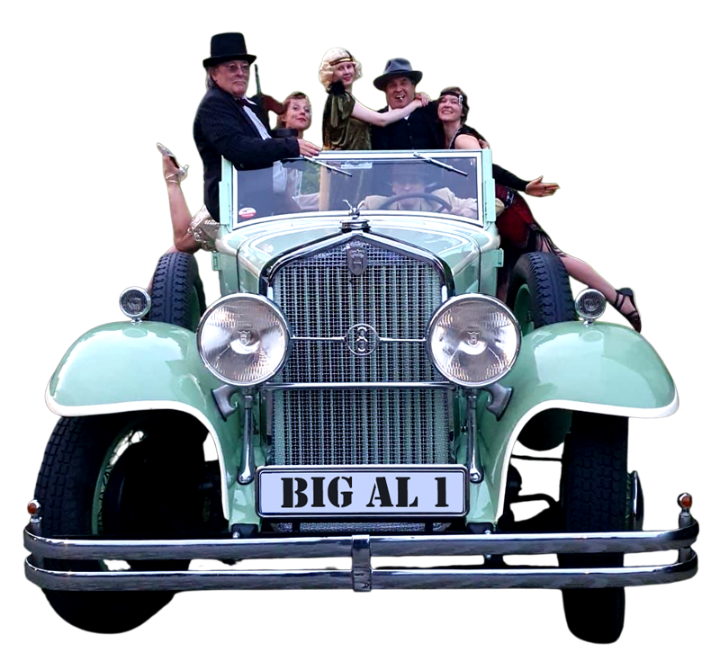 Capone und Gang mit Auto